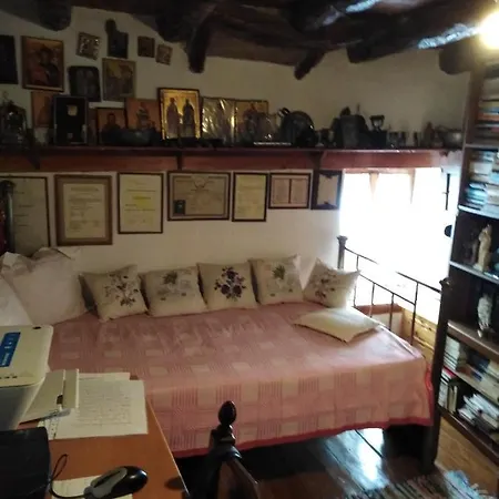 Victoria's House